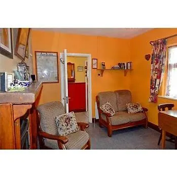 Hannah'S Cottage Farranfore 0*,  Irland